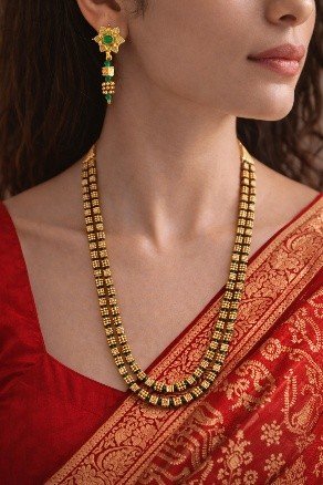 Green Square Mani Necklace – Gold Layered Traditional Necklace Set | Luméra Gold green square mani layered necklace and earring set worn with red silk saree – Luméra