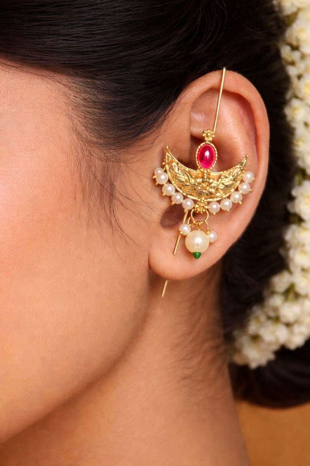Chandrakore Needle Earcuff Traditional Jewellery | Lumera Woman wearing Chandrakore needle earcuff by Lumera